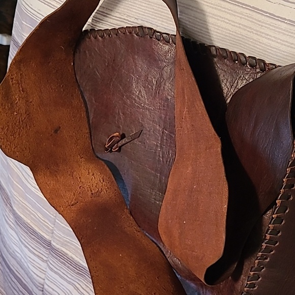 Genuine Leather Brown Flap Crossbody Bag Made In Morocco Natural Horn Pendant - Picture 13 of 16